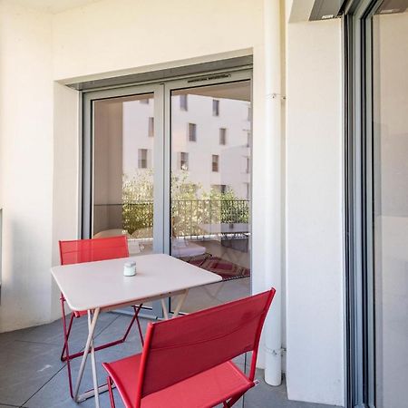 Charming Apartment With Balcony And Parking Near The Center Of アヌシー エクステリア 写真