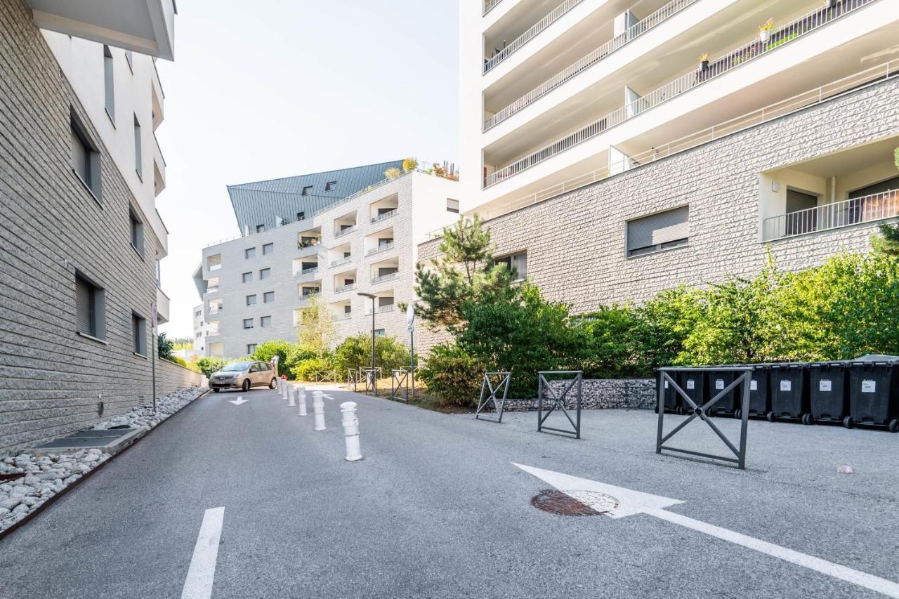 Charming Apartment With Balcony And Parking Near The Center Of アヌシー エクステリア 写真