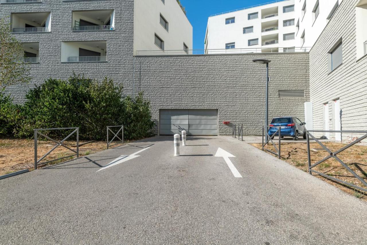 Charming Apartment With Balcony And Parking Near The Center Of アヌシー エクステリア 写真