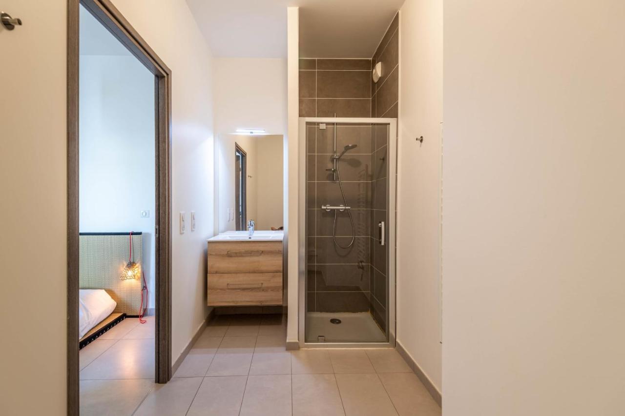 Charming Apartment With Balcony And Parking Near The Center Of アヌシー エクステリア 写真